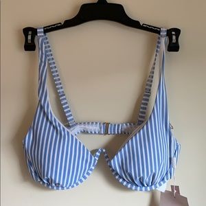 NWT AVEC LES FILLES STRIPED BIKINI TOP